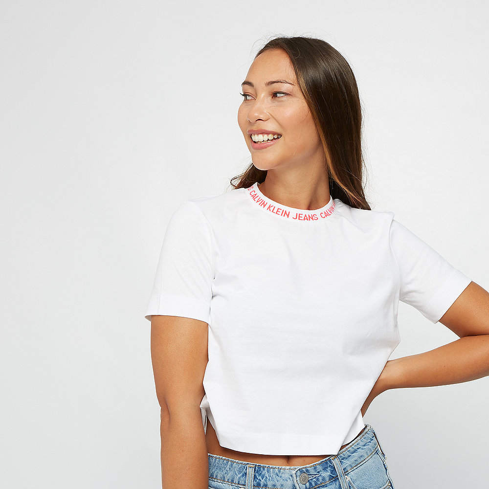 Calvin Klein Neck Logo Modern Straight Crop Tee bright white/hot coral