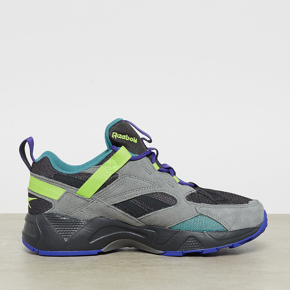 Reebok Aztrek 96 Adventure true grey 8/black/rose red