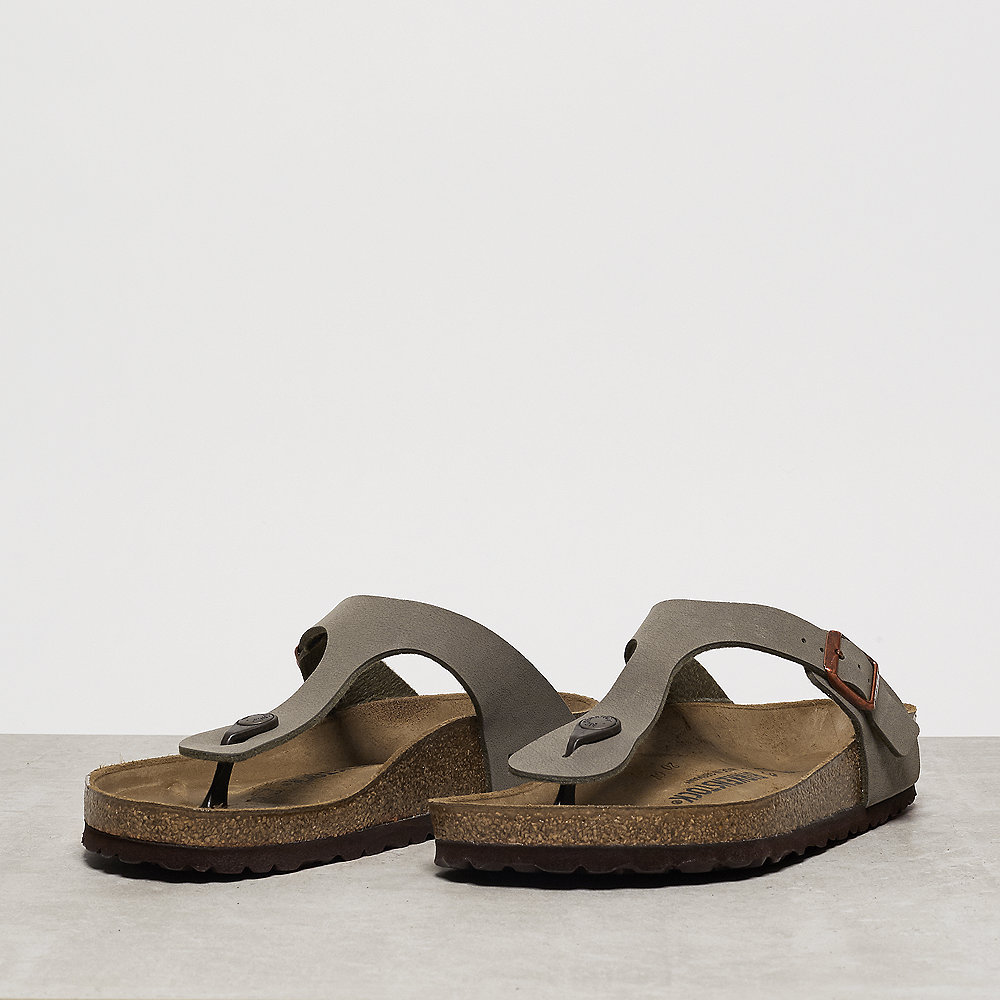 Birkenstock Gizeh stone