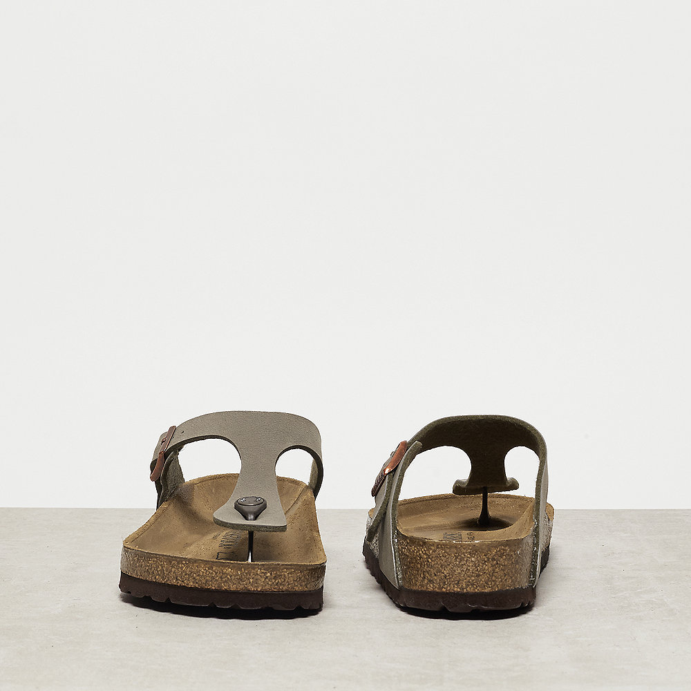 Birkenstock Gizeh stone