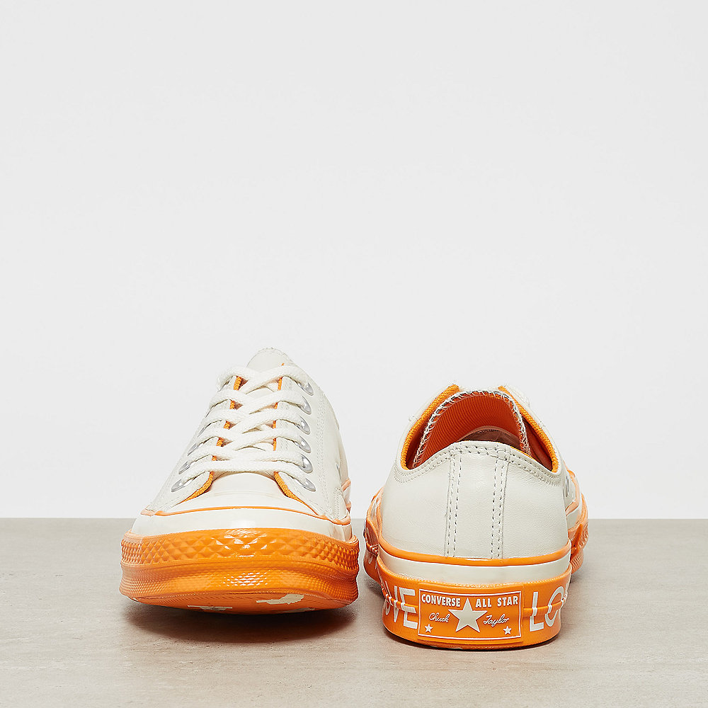 Converse Chuck 70 OX egret/egret/field orange