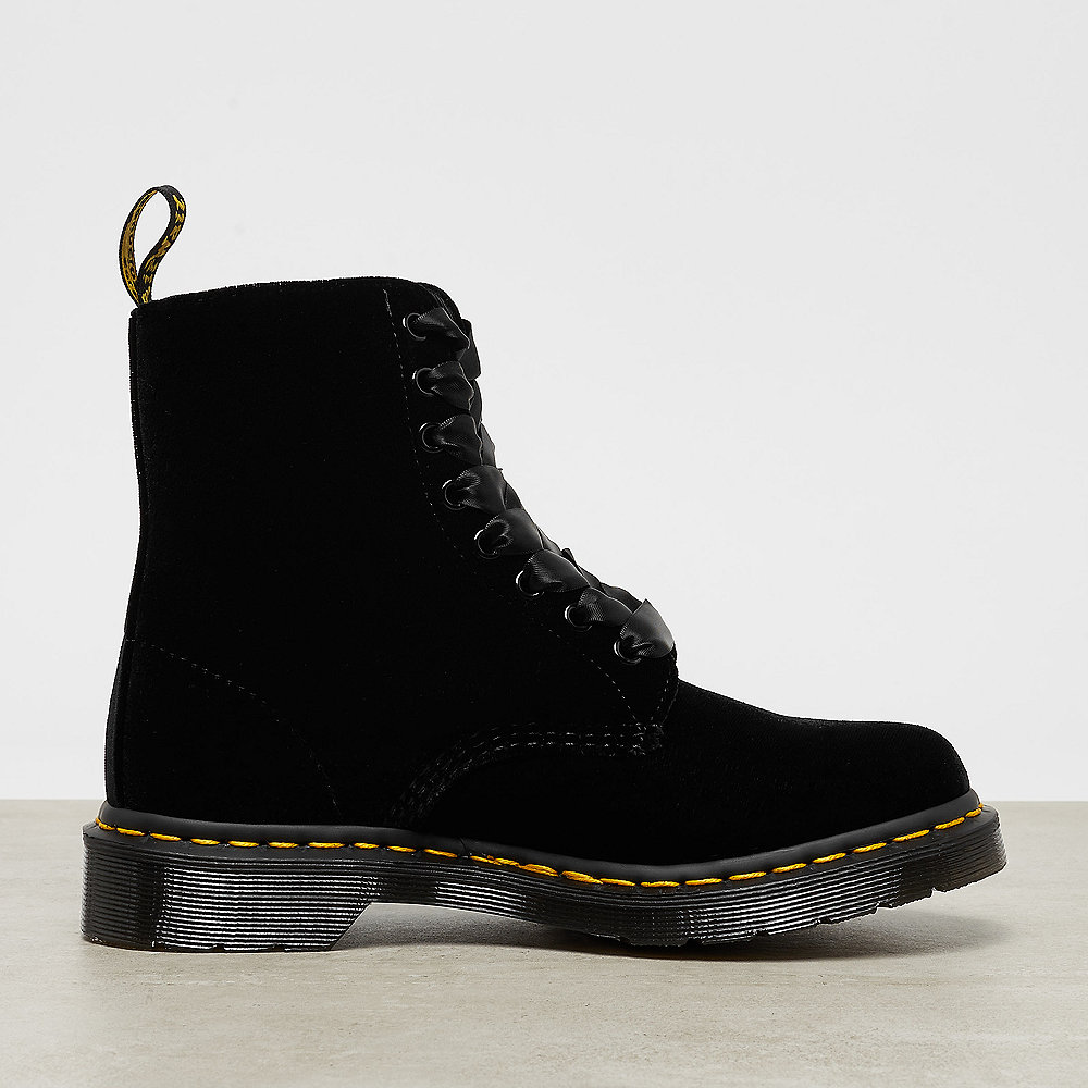 Dr. Martens 1460 Pascal black velvet