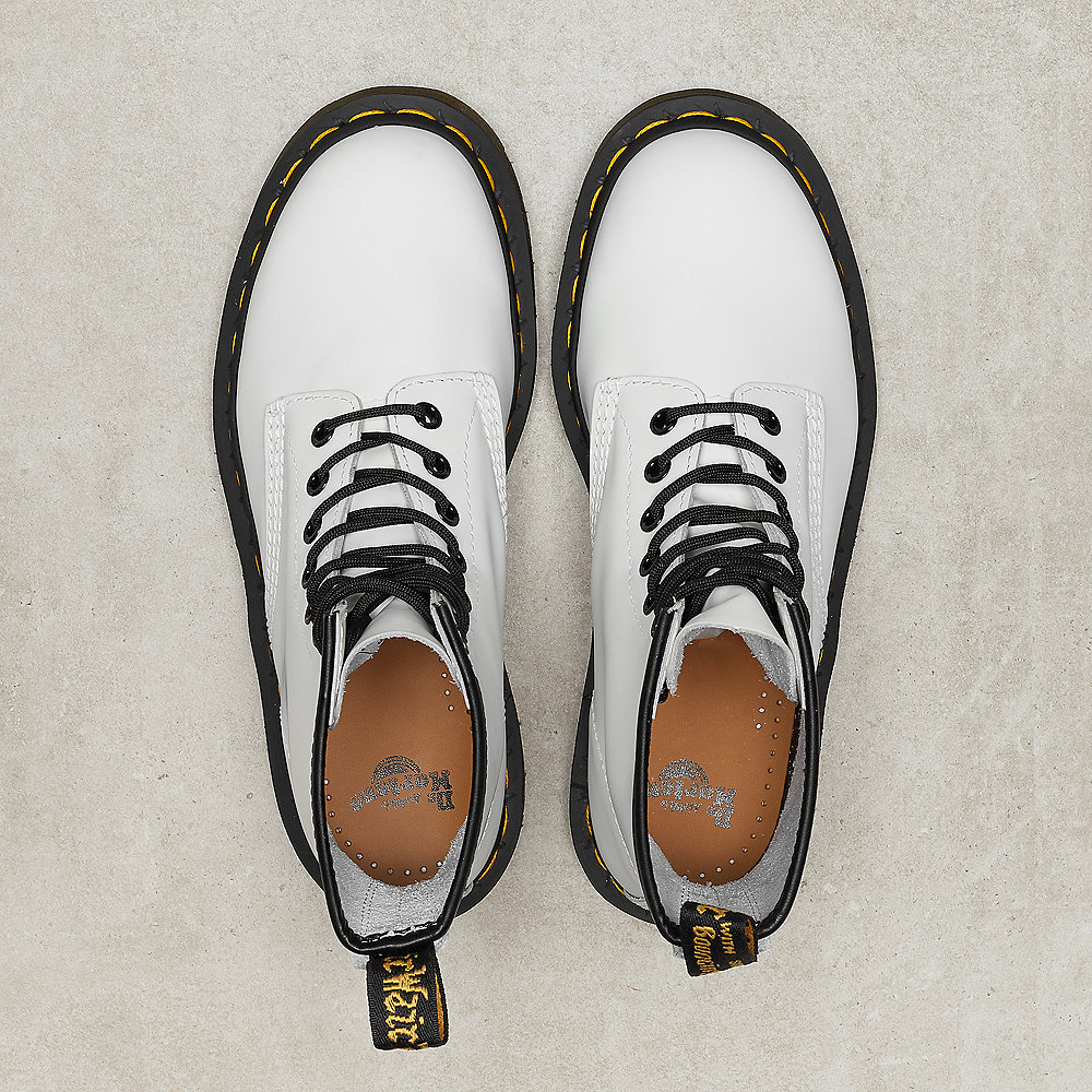Dr. Martens 1460 White Smooth