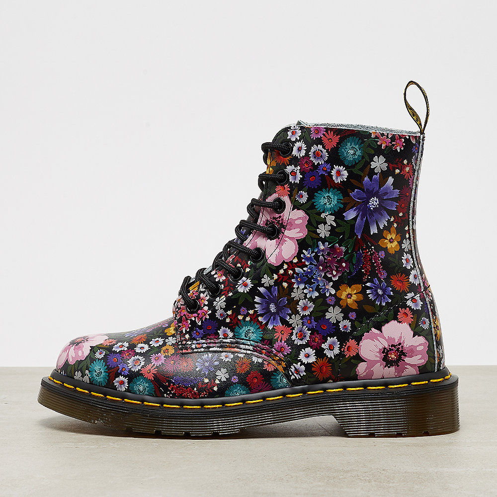 Dr. Martens Pascal Wanderlust black/mallow pink