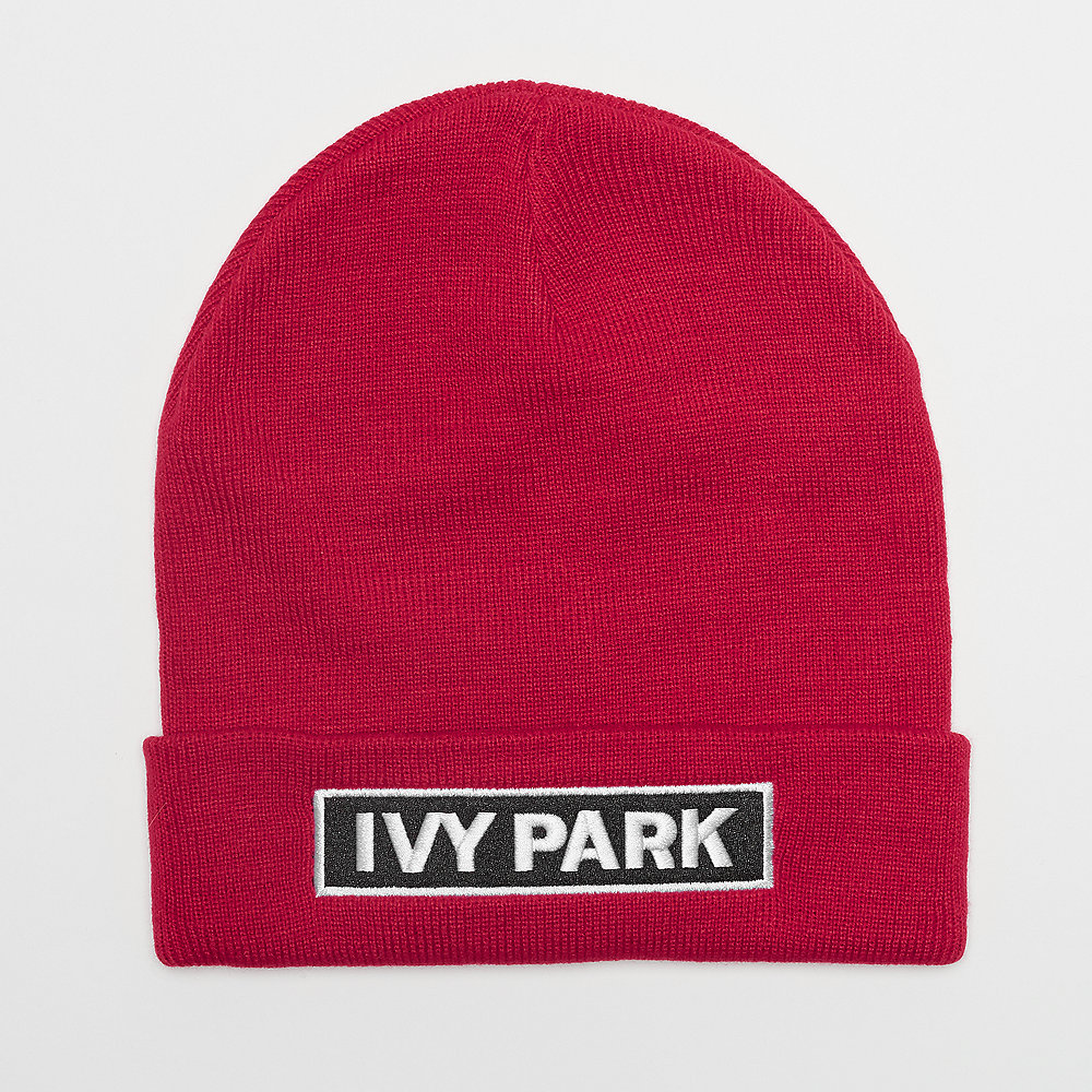 IVY PARK Badge Logo Beanie rose red