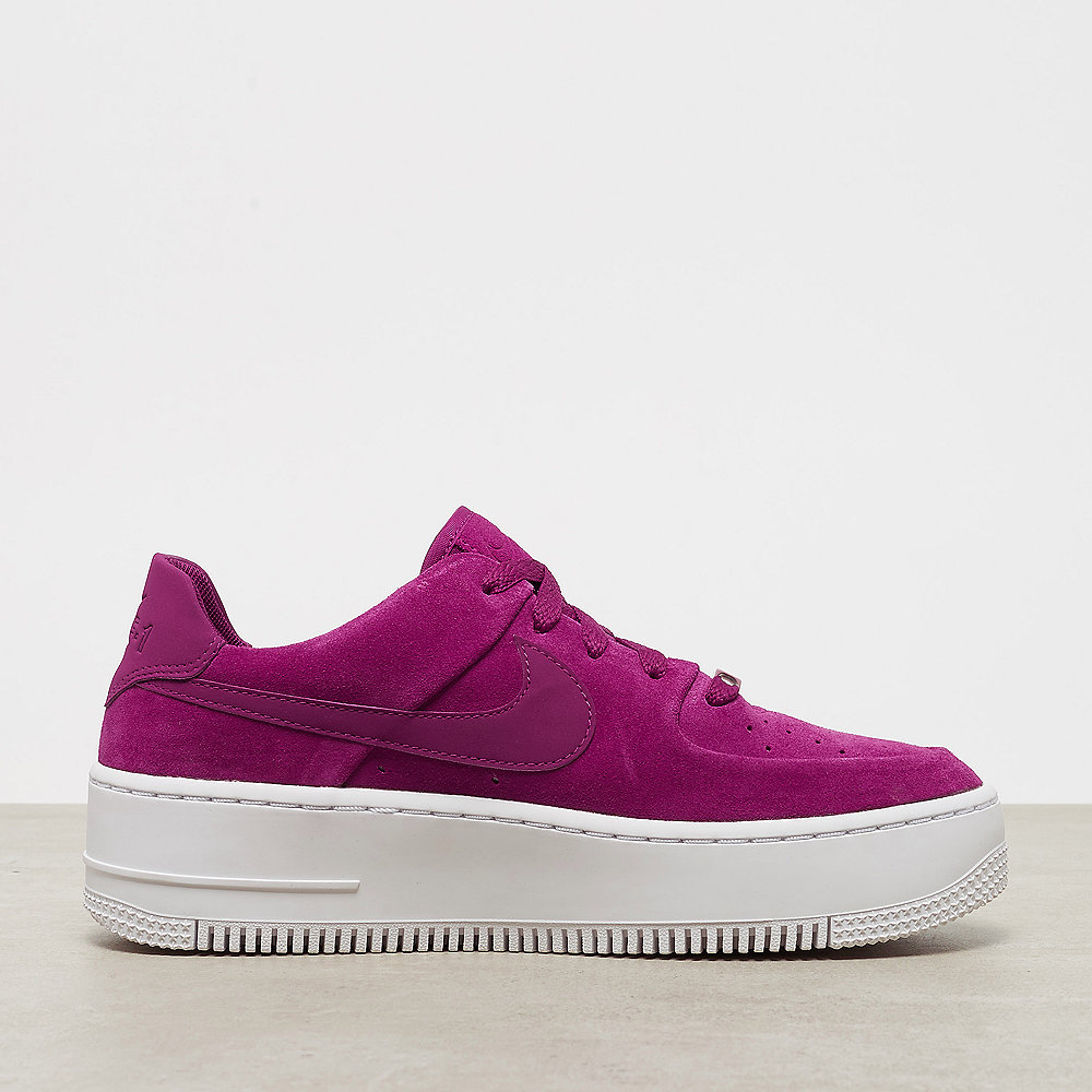 NIKE Air Force 1 Sage Low true berry/true berry-plum chalk
