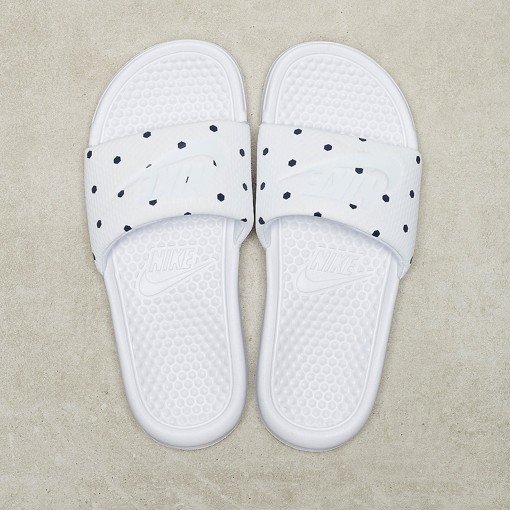 NIKE Benassi white/white midnight navy