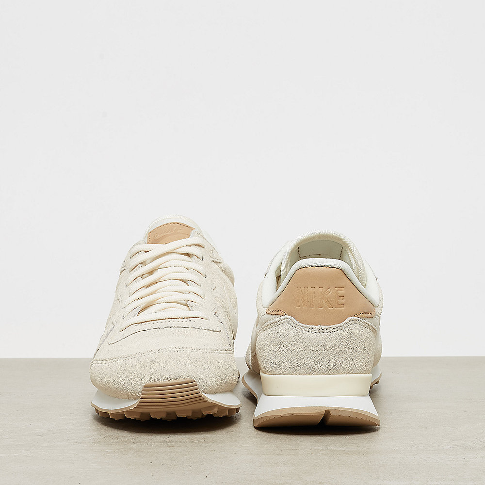 NIKE Internationalist PRM pale ivory/pale ivory-summit wht/linen