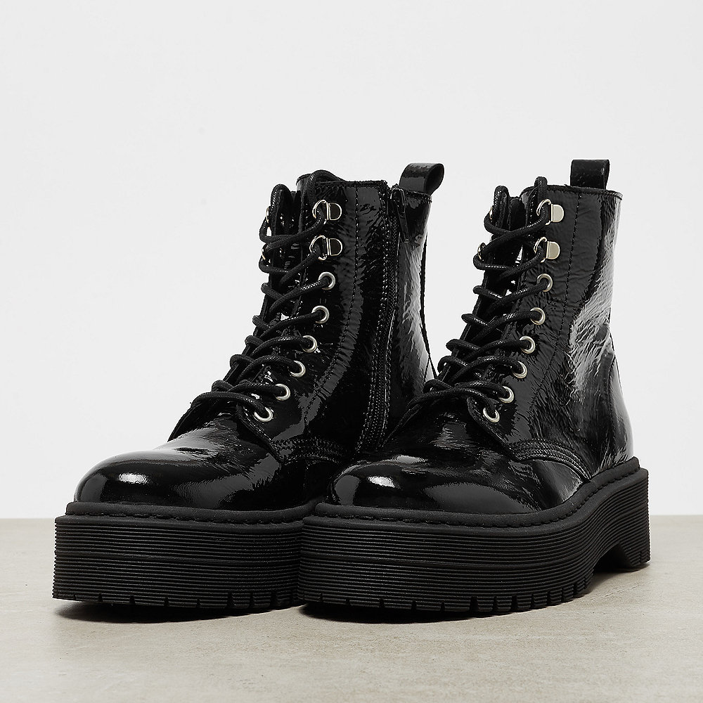 ONYGO Erin black patent