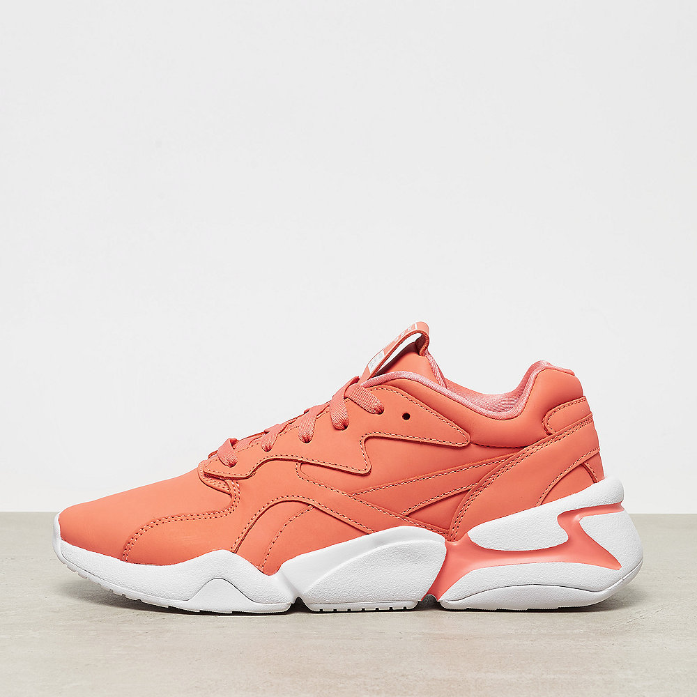 Puma Nova X Pantone living coral-puma white