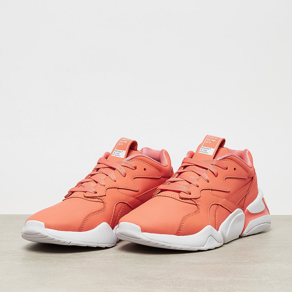 Puma Nova X Pantone living coral-puma white
