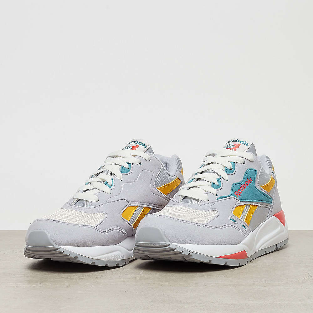 Reebok Bolton Essential MU coldgry/chlk/mineral/fierce/brtrose/wht