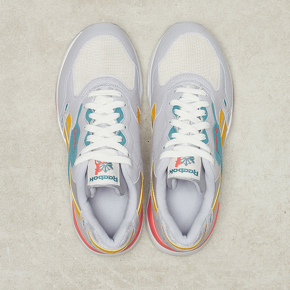 Reebok Bolton Essential MU coldgry/chlk/mineral/fierce/brtrose/wht