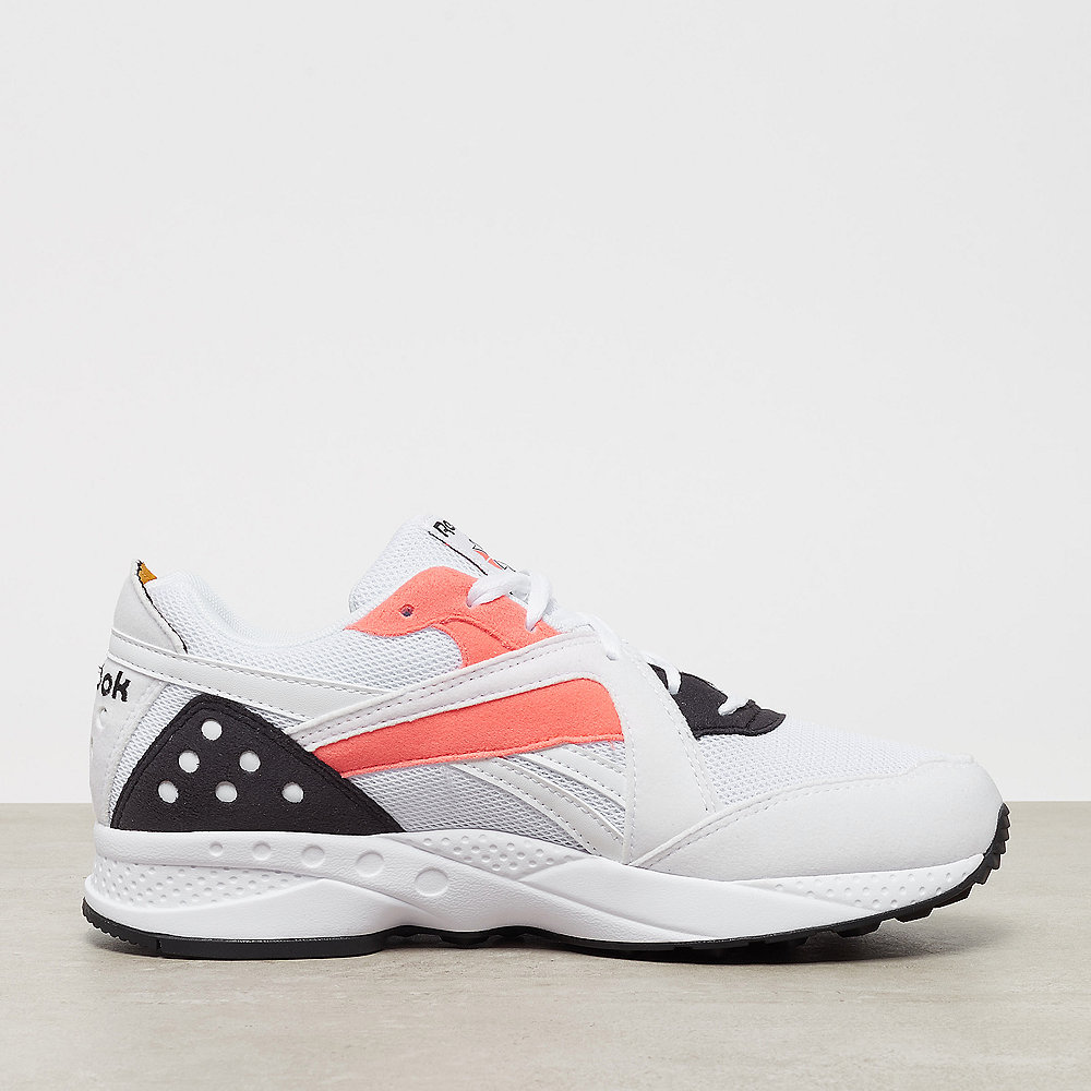 Reebok Pyro white/stellar pink/trek gold/black