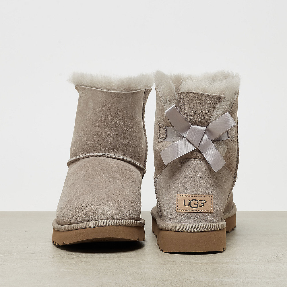 UGG Mini Bailey Bow II oyster Winter Boots | ONYGO
