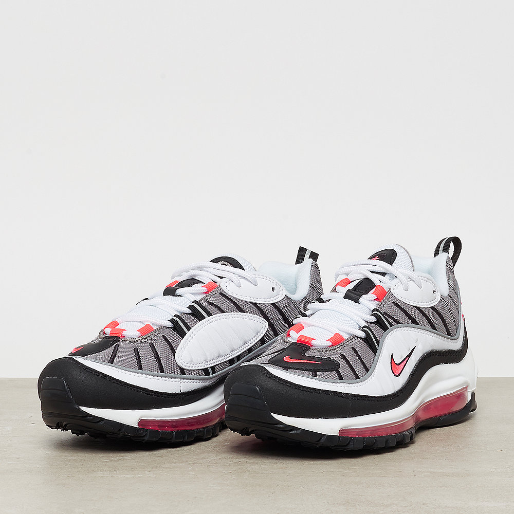 NIKE Wmns Air Max 98 white/solar red-dust-reflect silver