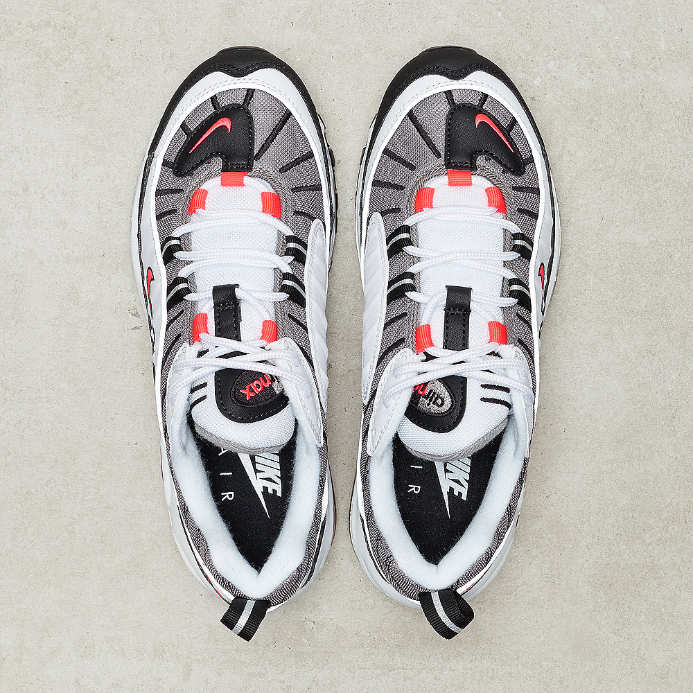 NIKE Wmns Air Max 98 white/solar red-dust-reflect silver
