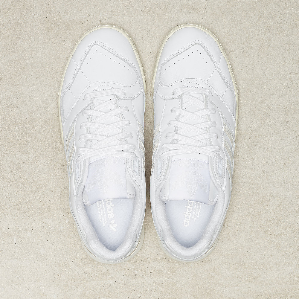 adidas A.R Trainer white/raw white/off white