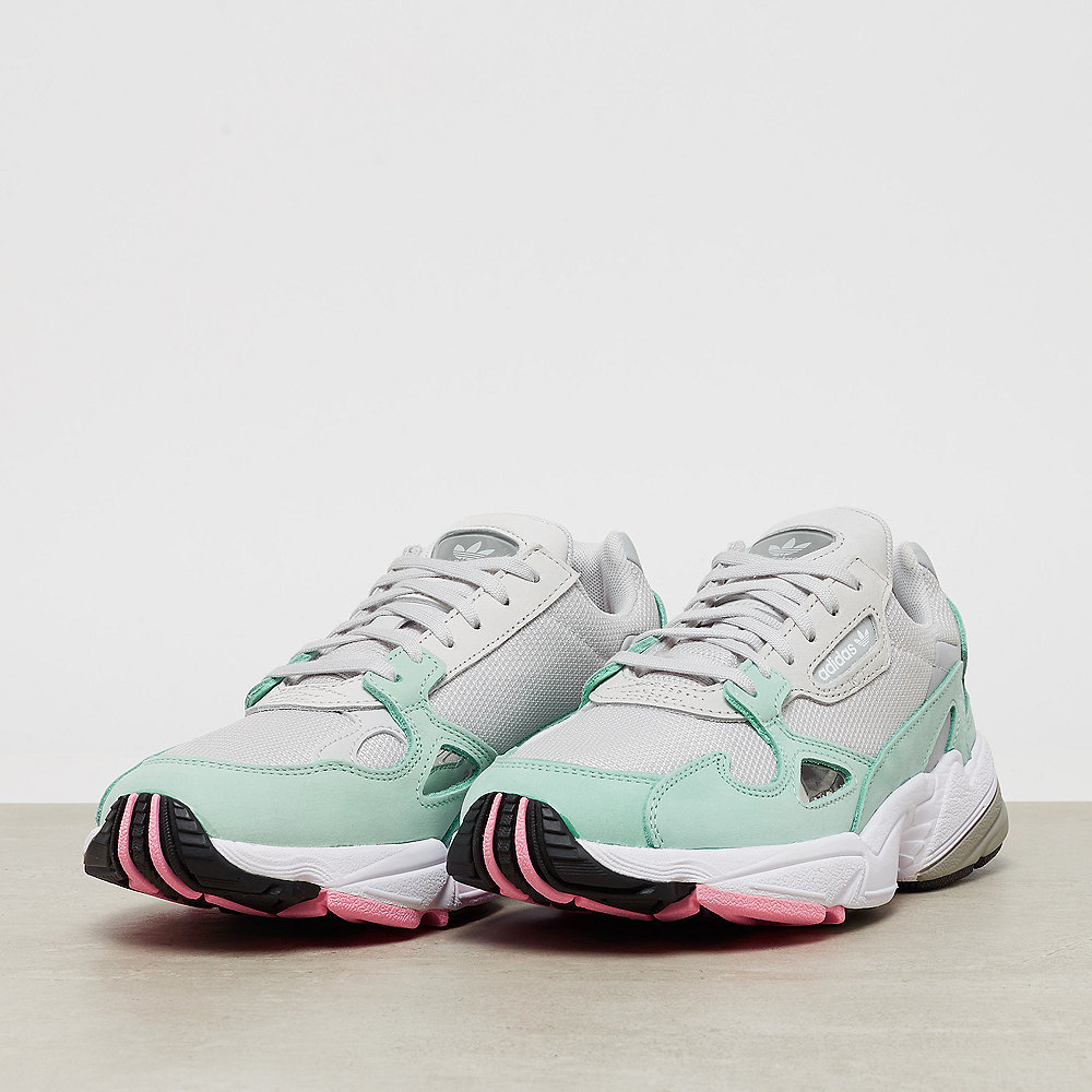 adidas Falcon W grey one/grey one/easy green